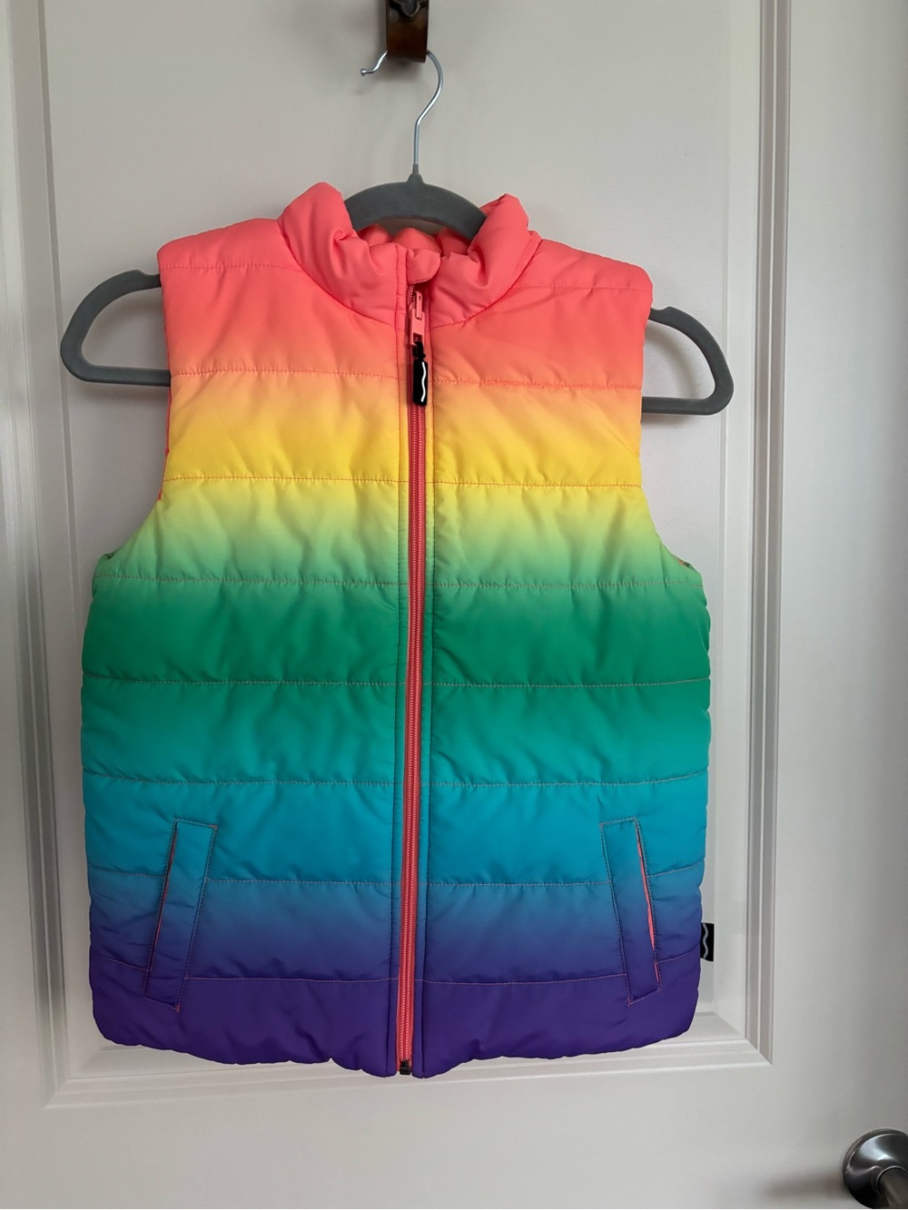 Girls Rainbow Ombre Puffer Vest - Pink to Purple